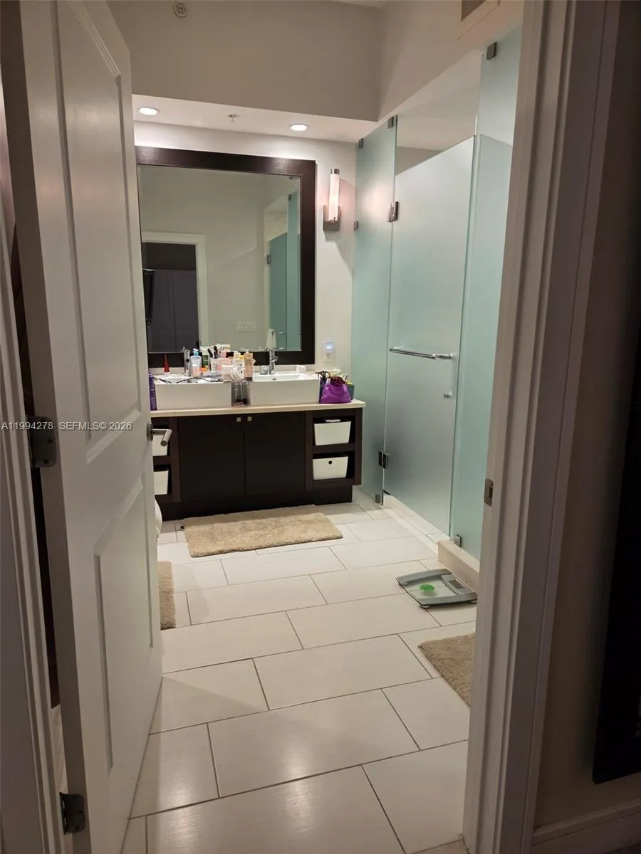 5300 Nw 87th Ave 416, Doral, Florida 33178, Doral, Florida 33178, 1 Bedroom Bedrooms, ,2 BathroomsBathrooms,Residential,For Sale,5300 Nw 87th Ave 416, Doral, Florida 33178,A11994278