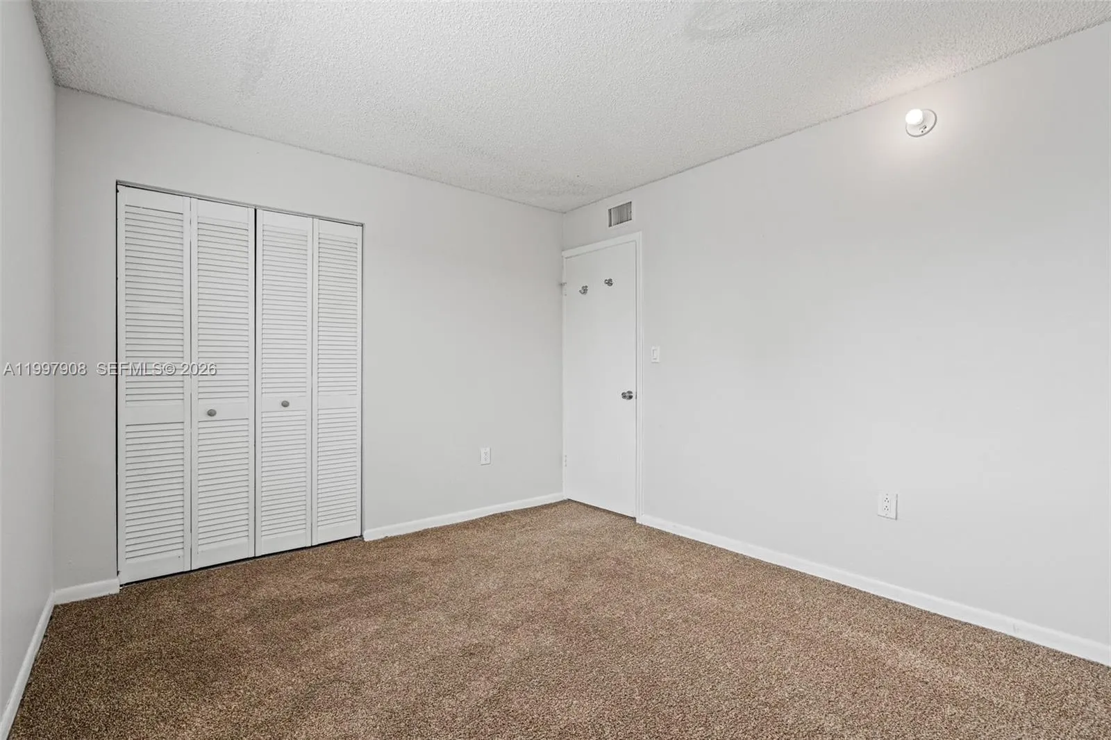 319 Nw 109th Ave 3b, Miami, Florida 33172, Miami, Florida 33172, 2 Bedrooms Bedrooms, ,1 BathroomBathrooms,Residential Lease,For Rent,319 Nw 109th Ave 3b, Miami, Florida 33172,A11997908