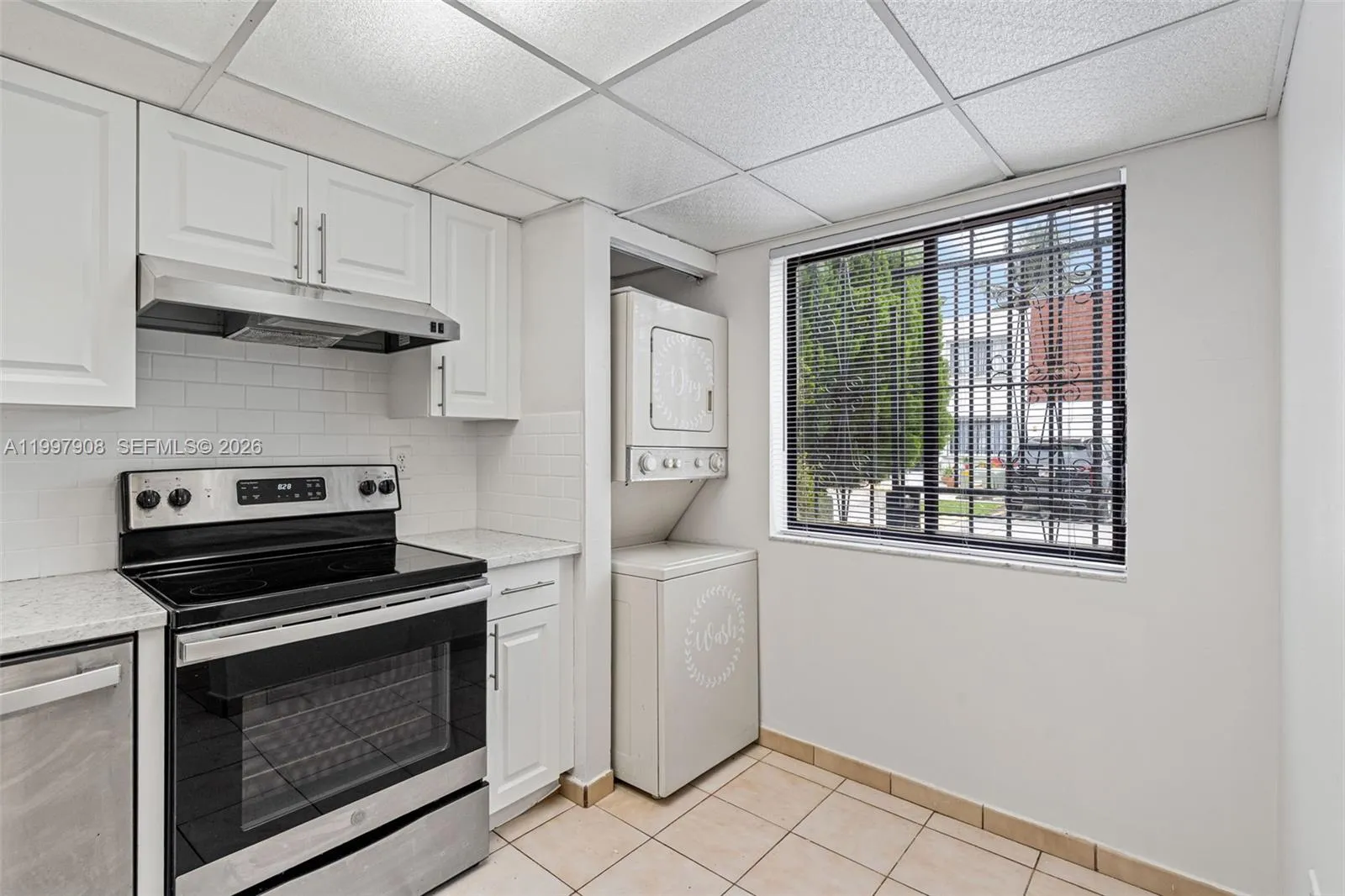 319 Nw 109th Ave 3b, Miami, Florida 33172, Miami, Florida 33172, 2 Bedrooms Bedrooms, ,1 BathroomBathrooms,Residential Lease,For Rent,319 Nw 109th Ave 3b, Miami, Florida 33172,A11997908