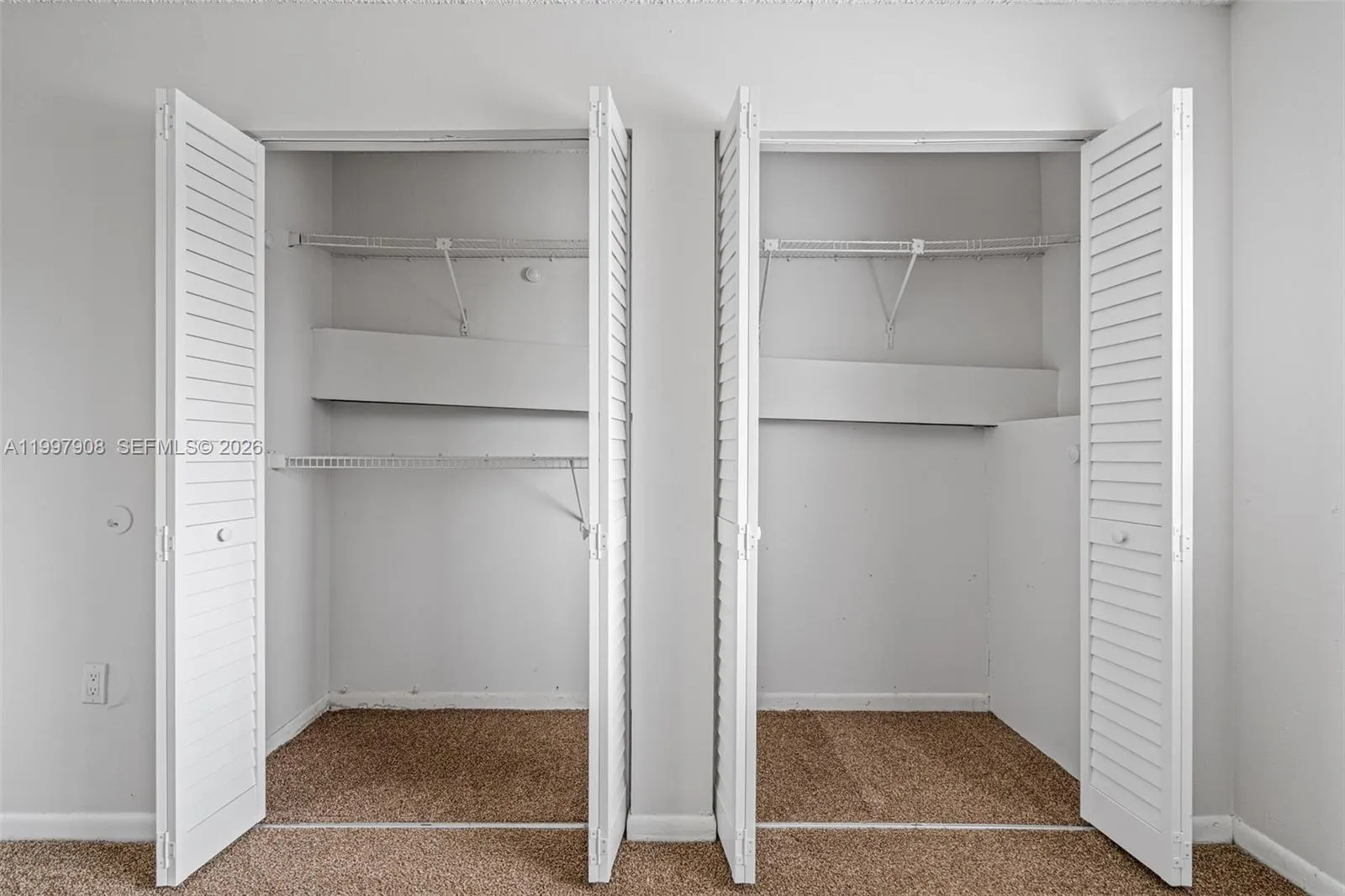 319 Nw 109th Ave 3b, Miami, Florida 33172, Miami, Florida 33172, 2 Bedrooms Bedrooms, ,1 BathroomBathrooms,Residential Lease,For Rent,319 Nw 109th Ave 3b, Miami, Florida 33172,A11997908