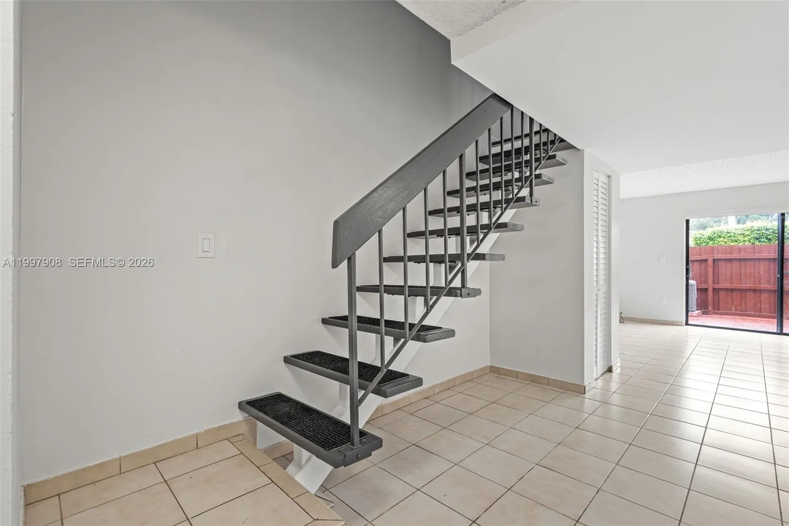 319 Nw 109th Ave 3b, Miami, Florida 33172, Miami, Florida 33172, 2 Bedrooms Bedrooms, ,1 BathroomBathrooms,Residential Lease,For Rent,319 Nw 109th Ave 3b, Miami, Florida 33172,A11997908