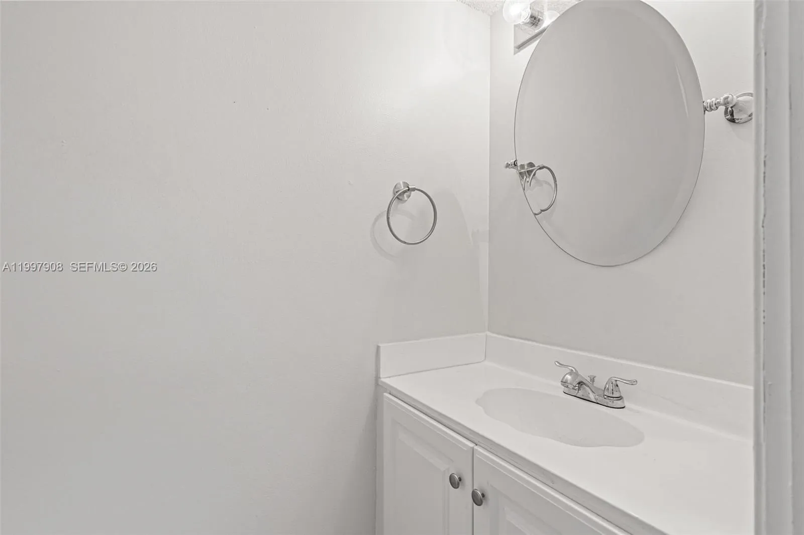 319 Nw 109th Ave 3b, Miami, Florida 33172, Miami, Florida 33172, 2 Bedrooms Bedrooms, ,1 BathroomBathrooms,Residential Lease,For Rent,319 Nw 109th Ave 3b, Miami, Florida 33172,A11997908