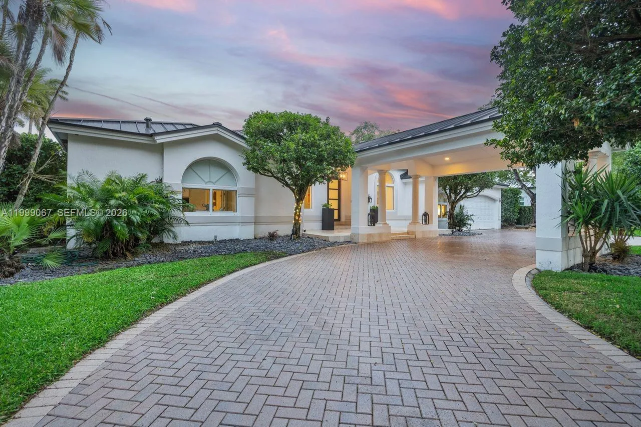 Miami, Florida 33176, 4 Bedrooms Bedrooms, ,4 BathroomsBathrooms,Residential,For Sale,A11999067