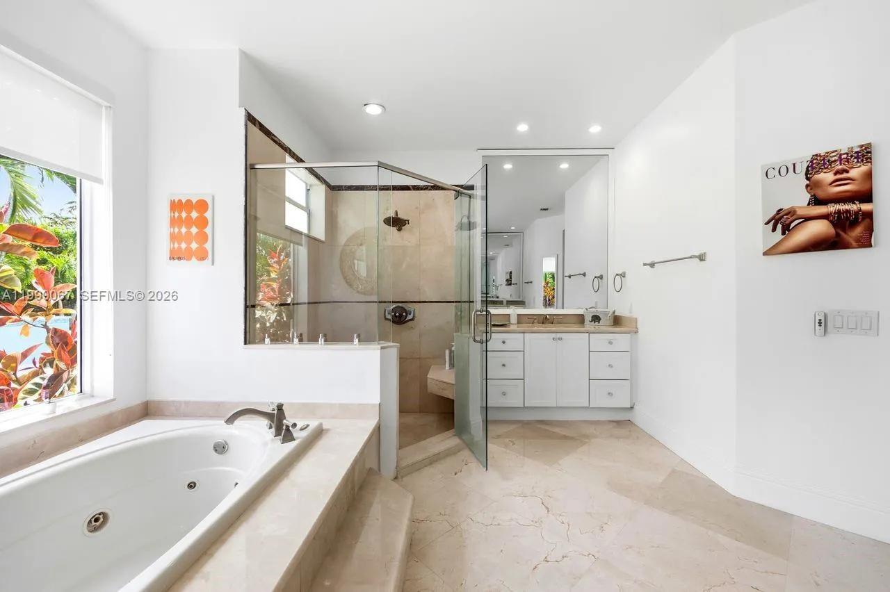 Miami, Florida 33176, 4 Bedrooms Bedrooms, ,4 BathroomsBathrooms,Residential,For Sale,A11999067