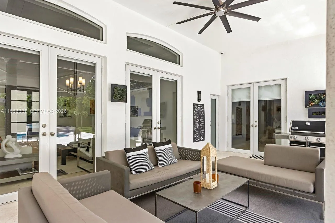 Miami, Florida 33176, 4 Bedrooms Bedrooms, ,4 BathroomsBathrooms,Residential,For Sale,A11999067