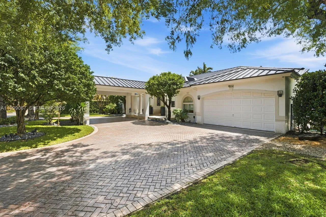 Miami, Florida 33176, 4 Bedrooms Bedrooms, ,4 BathroomsBathrooms,Residential,For Sale,A11999067