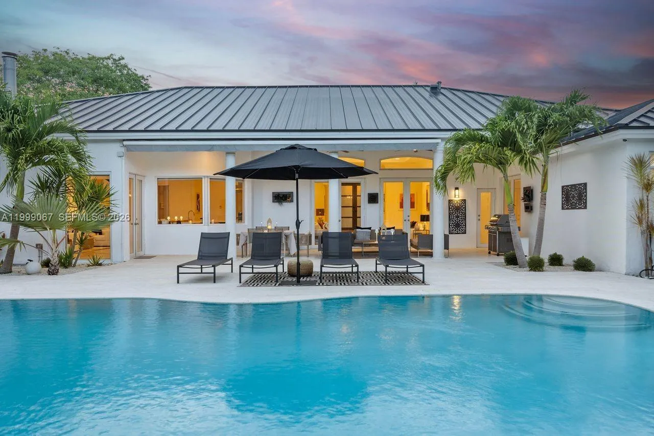 Miami, Florida 33176, 4 Bedrooms Bedrooms, ,4 BathroomsBathrooms,Residential,For Sale,A11999067