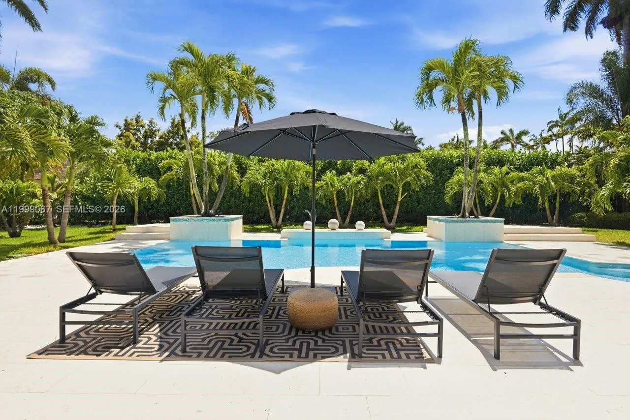 Miami, Florida 33176, 4 Bedrooms Bedrooms, ,4 BathroomsBathrooms,Residential,For Sale,A11999067