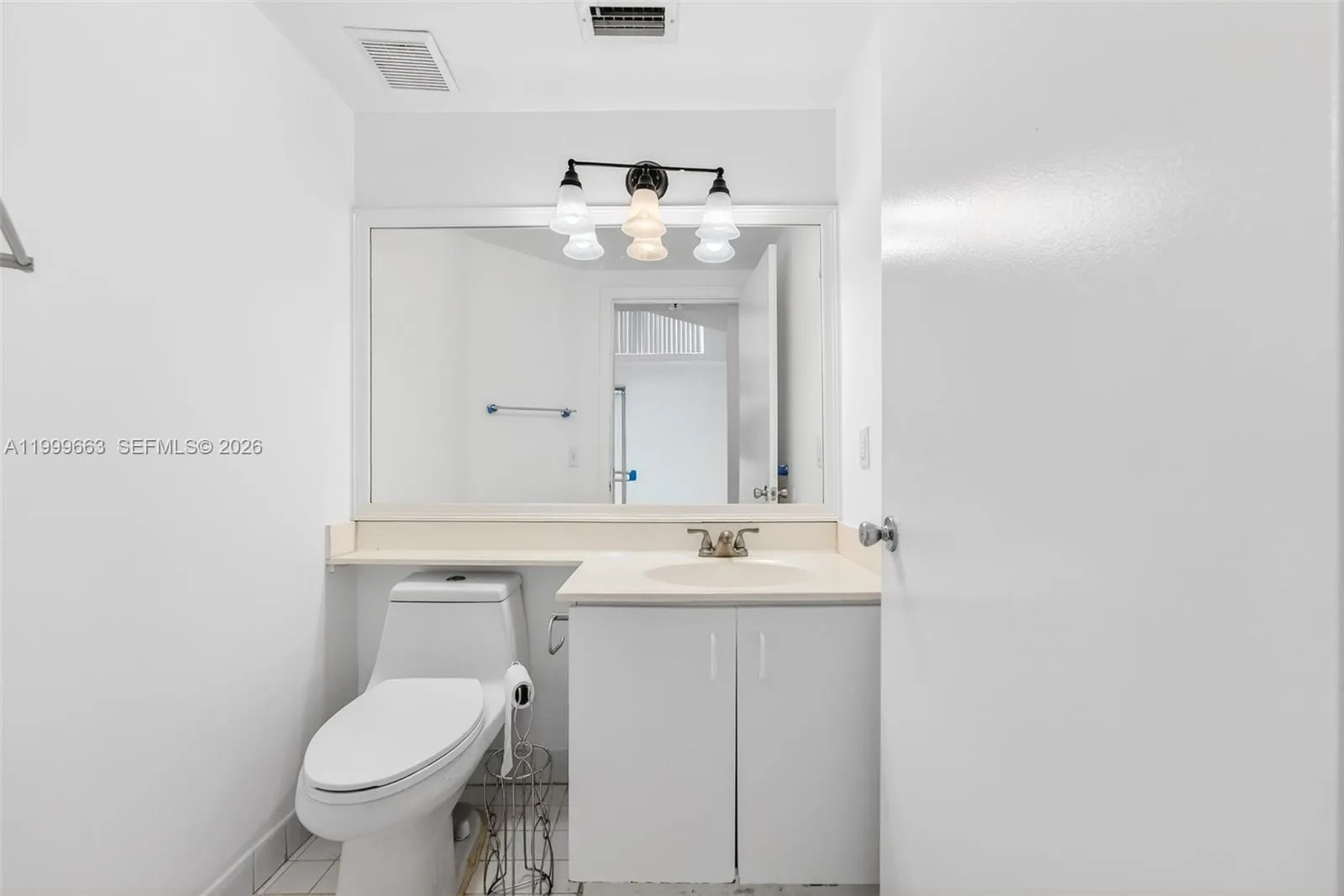 931 Opal Ter, Weston, Florida 33326, Weston, Florida 33326, 4 Bedrooms Bedrooms, ,2 BathroomsBathrooms,Residential Lease,For Rent,931 Opal Ter, Weston, Florida 33326,A11999663