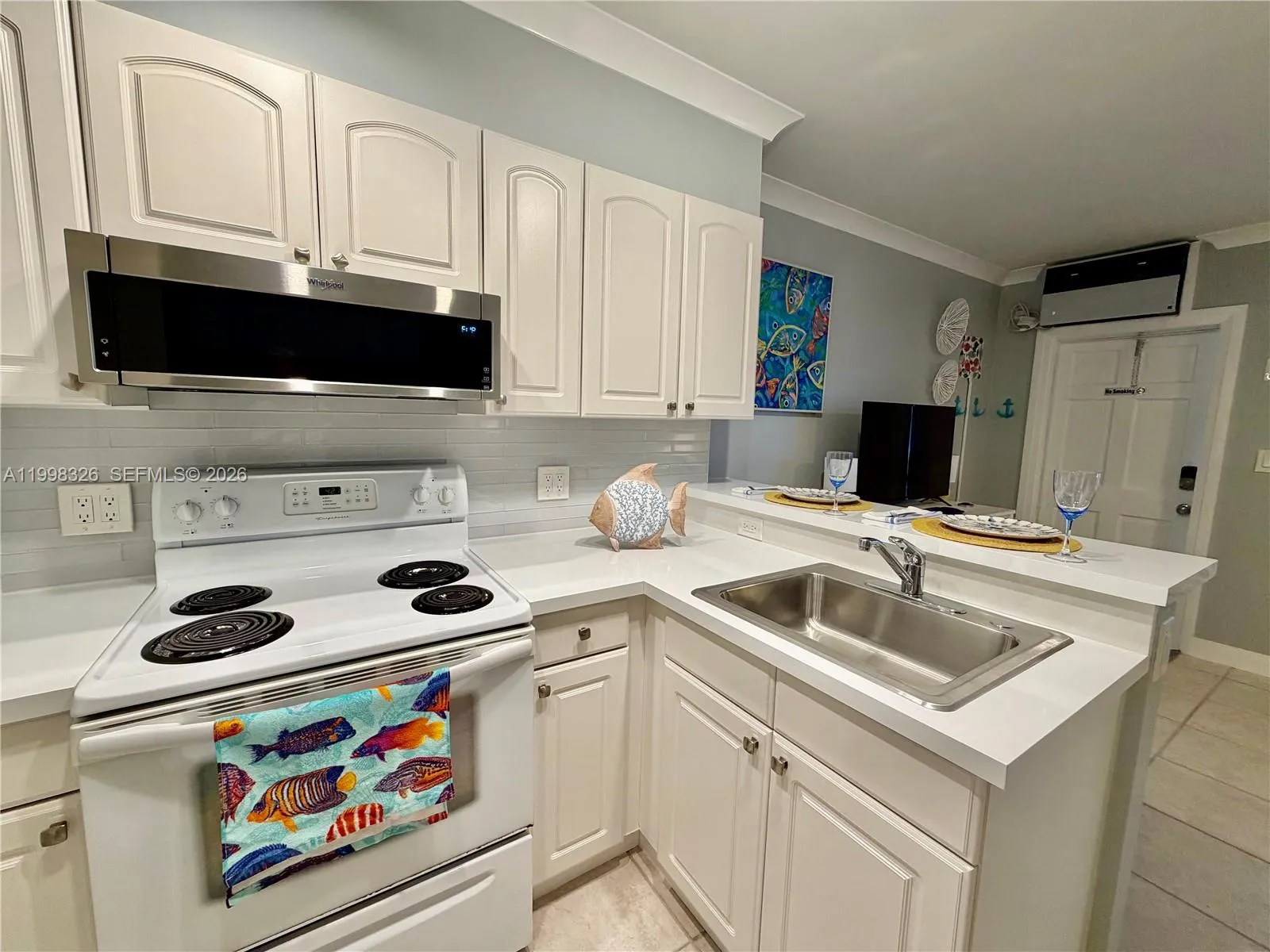 1480 S Ocean Blvd 104, Lauderdale By The Sea, Flor, Lauderdale By The Sea, Florida 33062, ,1 BathroomBathrooms,Residential Lease,For Rent,1480 S Ocean Blvd 104, Lauderdale By The Sea, Flor,A11998326