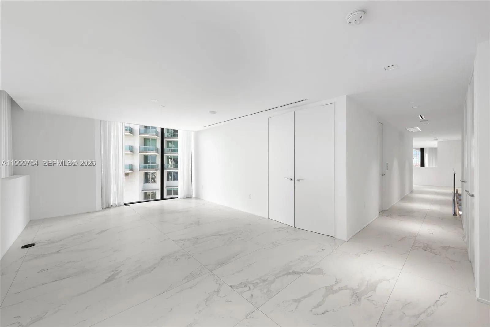 1000 Biscayne Blvd 1201, Miami, Florida 33132, Miami, Florida 33132, 6 Bedrooms Bedrooms, ,6 BathroomsBathrooms,Residential Lease,For Rent,1000 Biscayne Blvd 1201, Miami, Florida 33132,A11999754