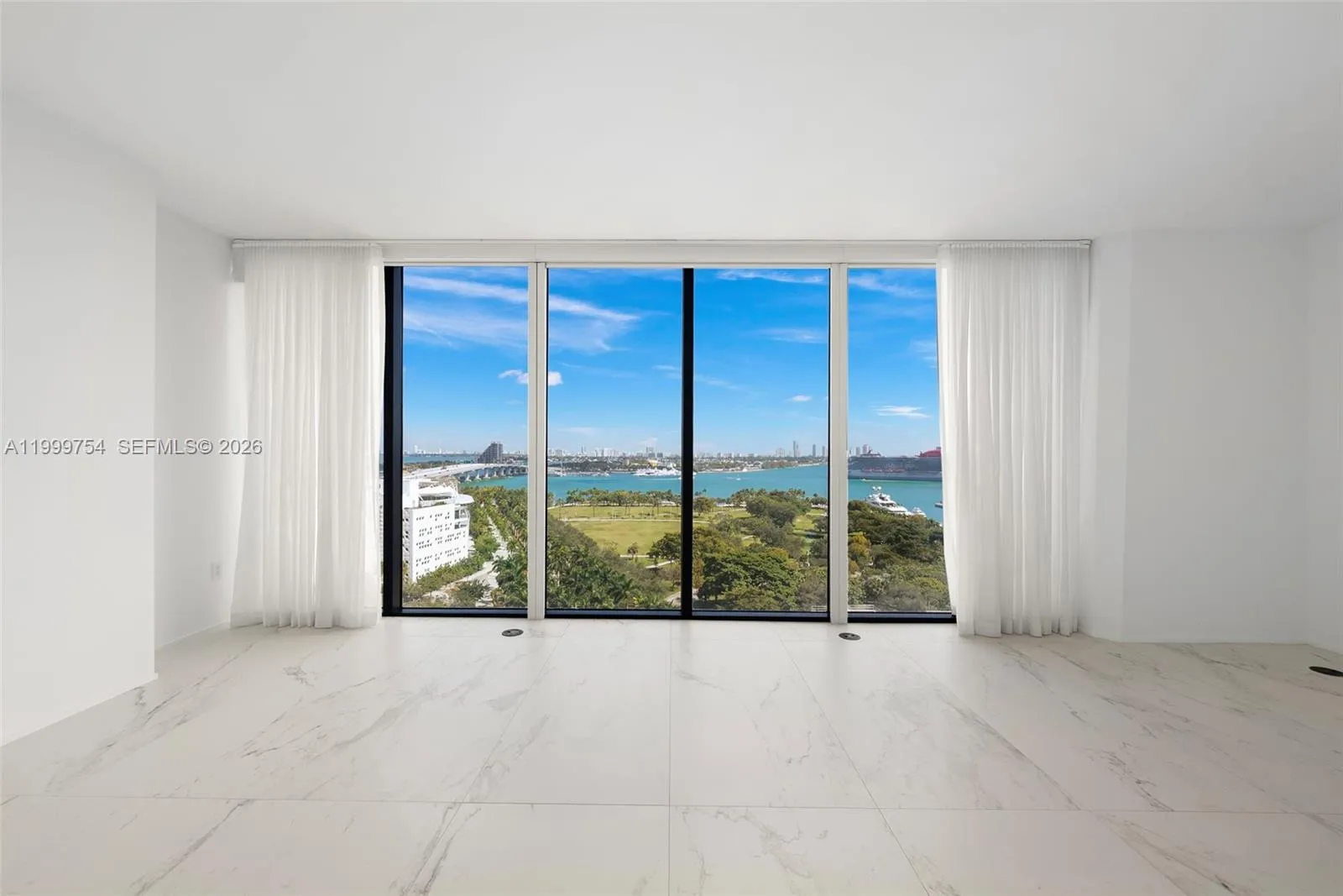 1000 Biscayne Blvd 1201, Miami, Florida 33132, Miami, Florida 33132, 6 Bedrooms Bedrooms, ,6 BathroomsBathrooms,Residential Lease,For Rent,1000 Biscayne Blvd 1201, Miami, Florida 33132,A11999754