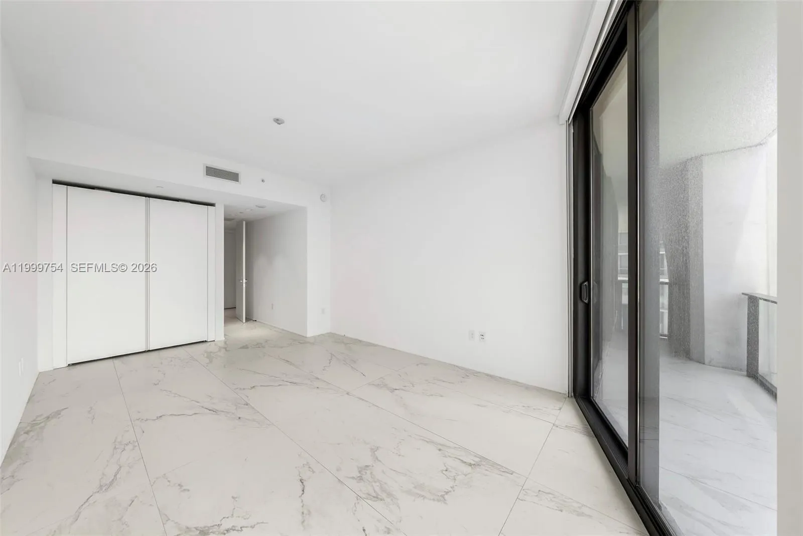 1000 Biscayne Blvd 1201, Miami, Florida 33132, Miami, Florida 33132, 6 Bedrooms Bedrooms, ,6 BathroomsBathrooms,Residential Lease,For Rent,1000 Biscayne Blvd 1201, Miami, Florida 33132,A11999754