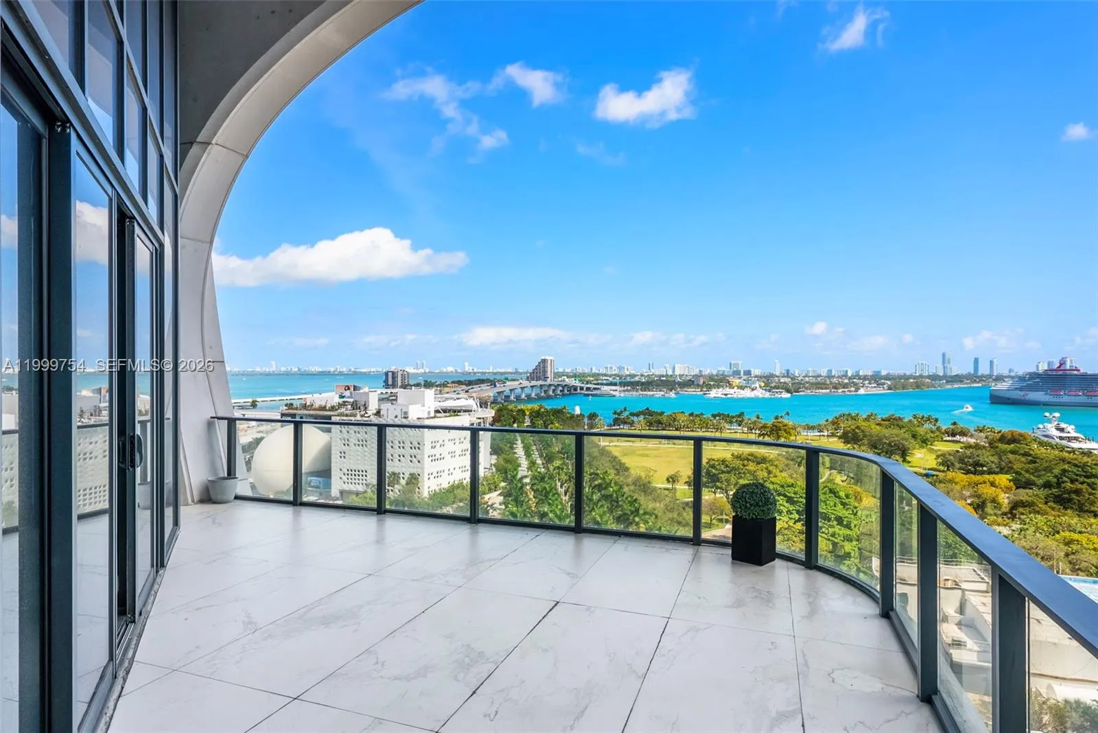 1000 Biscayne Blvd 1201, Miami, Florida 33132, Miami, Florida 33132, 6 Bedrooms Bedrooms, ,6 BathroomsBathrooms,Residential Lease,For Rent,1000 Biscayne Blvd 1201, Miami, Florida 33132,A11999754