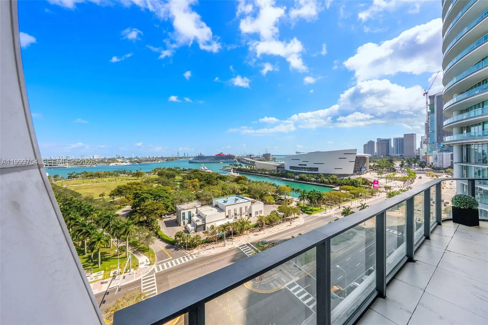 1000 Biscayne Blvd 1201, Miami, Florida 33132, Miami, Florida 33132, 6 Bedrooms Bedrooms, ,6 BathroomsBathrooms,Residential Lease,For Rent,1000 Biscayne Blvd 1201, Miami, Florida 33132,A11999754