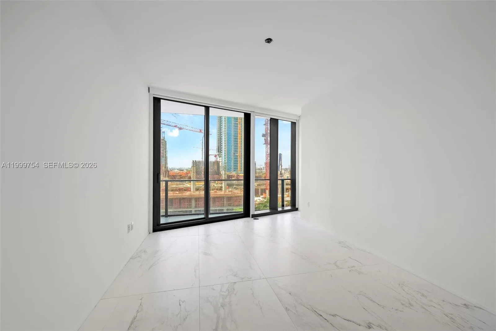 1000 Biscayne Blvd 1201, Miami, Florida 33132, Miami, Florida 33132, 6 Bedrooms Bedrooms, ,6 BathroomsBathrooms,Residential Lease,For Rent,1000 Biscayne Blvd 1201, Miami, Florida 33132,A11999754