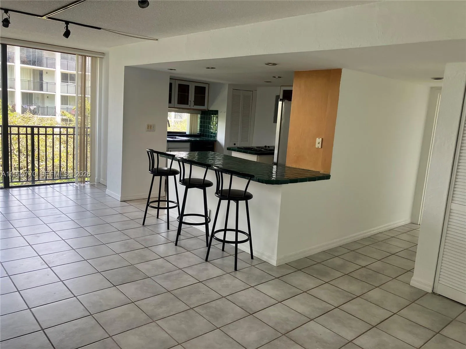 17021 N Bay Rd 409, Sunny Isles Beach, Florida 331, Sunny Isles Beach, Florida 33160, 2 Bedrooms Bedrooms, ,2 BathroomsBathrooms,Residential Lease,For Rent,17021 N Bay Rd 409, Sunny Isles Beach, Florida 331,A11999770