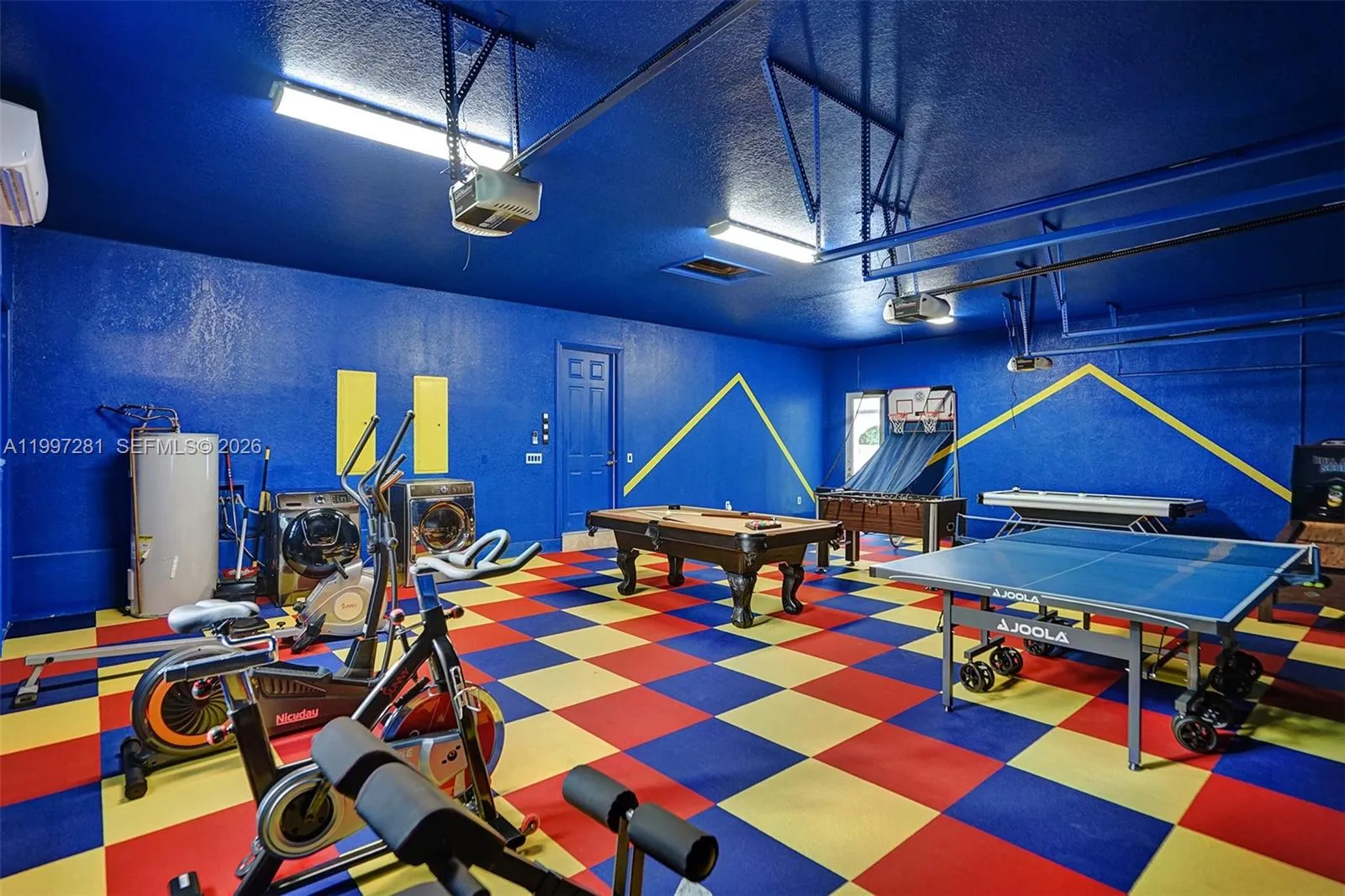 13751 Pine Meadow Ct, Davie, Florida 33325, Davie, Florida 33325, 9 Bedrooms Bedrooms, ,7 BathroomsBathrooms,Residential Lease,For Rent,13751 Pine Meadow Ct, Davie, Florida 33325,A11997281