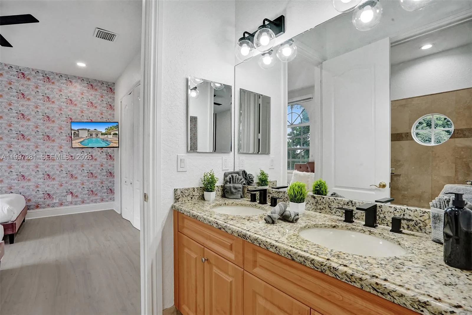 13751 Pine Meadow Ct, Davie, Florida 33325, Davie, Florida 33325, 9 Bedrooms Bedrooms, ,7 BathroomsBathrooms,Residential Lease,For Rent,13751 Pine Meadow Ct, Davie, Florida 33325,A11997281