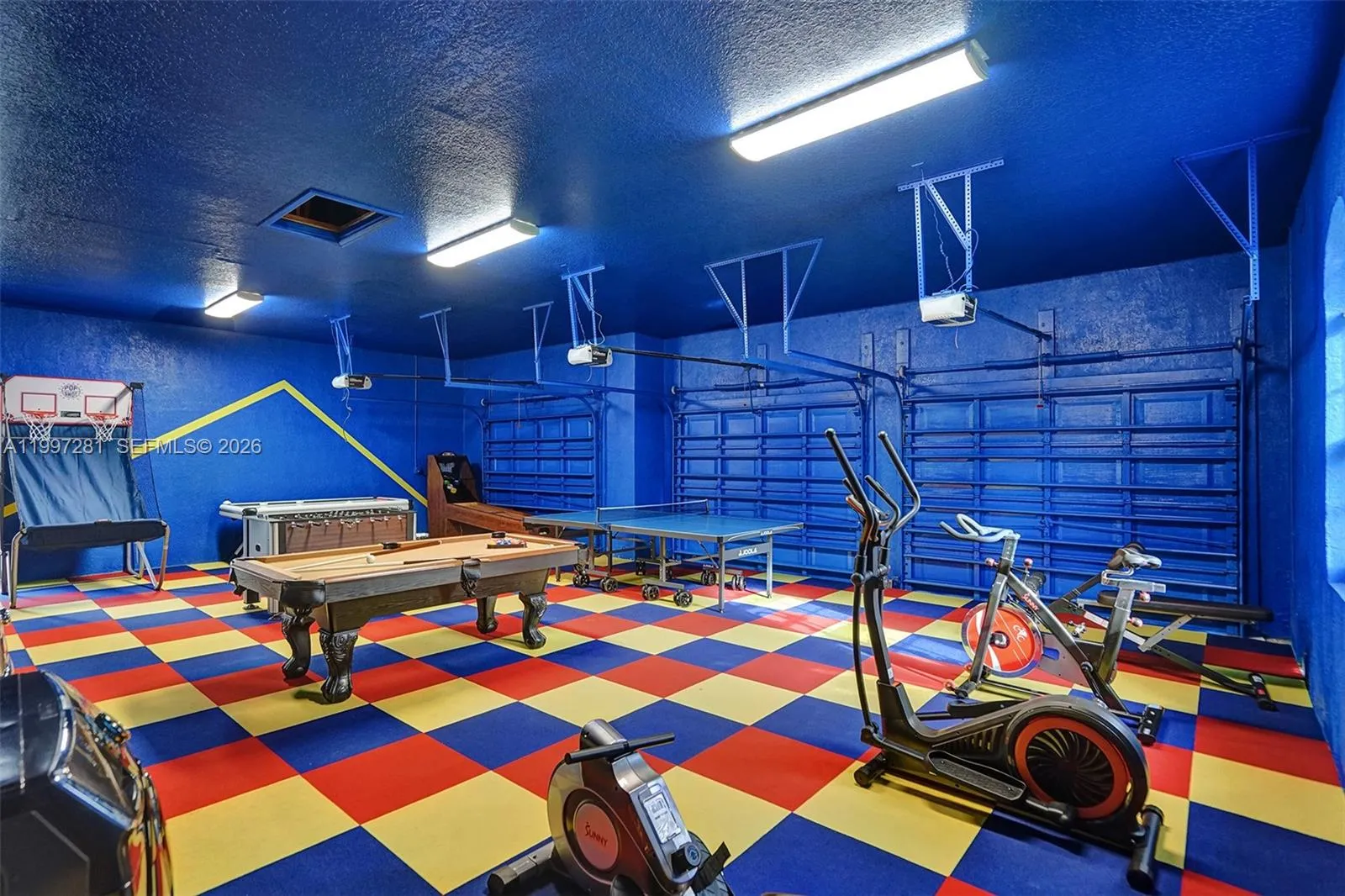 13751 Pine Meadow Ct, Davie, Florida 33325, Davie, Florida 33325, 9 Bedrooms Bedrooms, ,7 BathroomsBathrooms,Residential Lease,For Rent,13751 Pine Meadow Ct, Davie, Florida 33325,A11997281