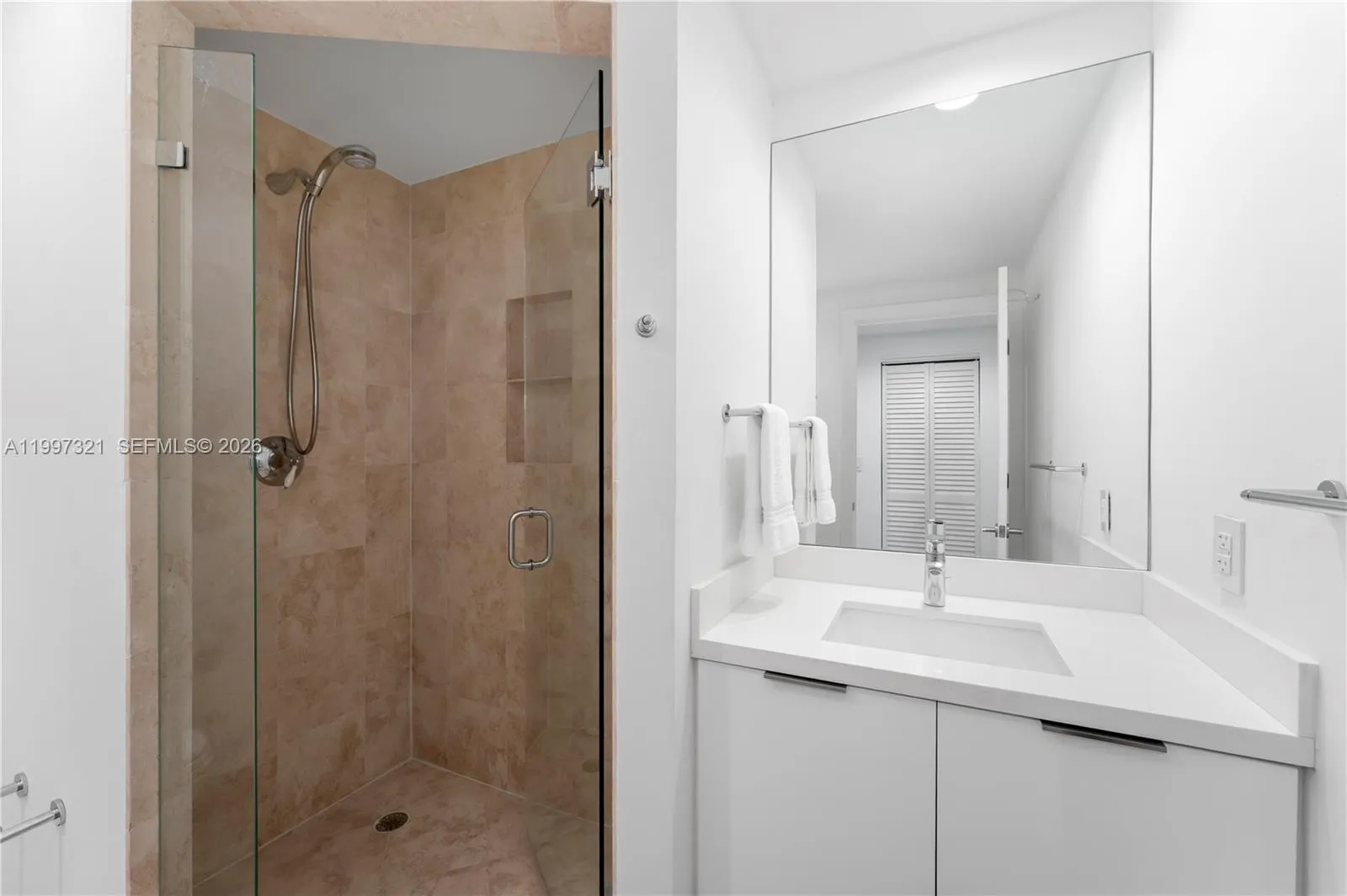 791 Crandon Blvd 405, Key Biscayne, Florida 33149, Key Biscayne, Florida 33149, 3 Bedrooms Bedrooms, ,4 BathroomsBathrooms,Residential,For Sale,791 Crandon Blvd 405, Key Biscayne, Florida 33149,A11997321
