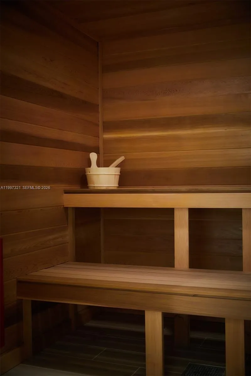 791 Crandon Blvd 405, Key Biscayne, Florida 33149, Key Biscayne, Florida 33149, 3 Bedrooms Bedrooms, ,4 BathroomsBathrooms,Residential,For Sale,791 Crandon Blvd 405, Key Biscayne, Florida 33149,A11997321