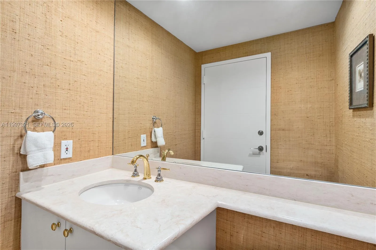 791 Crandon Blvd 405, Key Biscayne, Florida 33149, Key Biscayne, Florida 33149, 3 Bedrooms Bedrooms, ,4 BathroomsBathrooms,Residential,For Sale,791 Crandon Blvd 405, Key Biscayne, Florida 33149,A11997321