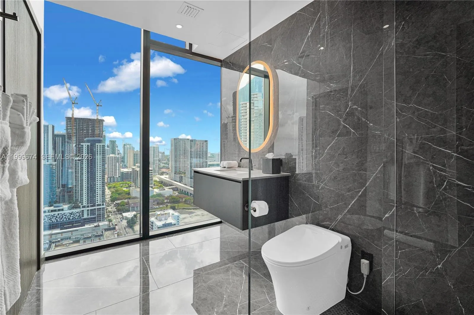 20 Ne 11th St 3110, Miami, Florida 33132, Miami, Florida 33132, 2 Bedrooms Bedrooms, ,2 BathroomsBathrooms,Residential,For Sale,20 Ne 11th St 3110, Miami, Florida 33132,A11999674