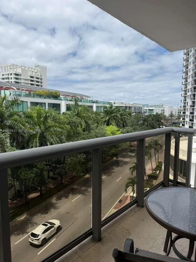 Miami Beach, Florida 33140, 2 Bedrooms Bedrooms, ,2 BathroomsBathrooms,Residential Lease,For Rent,A11999810