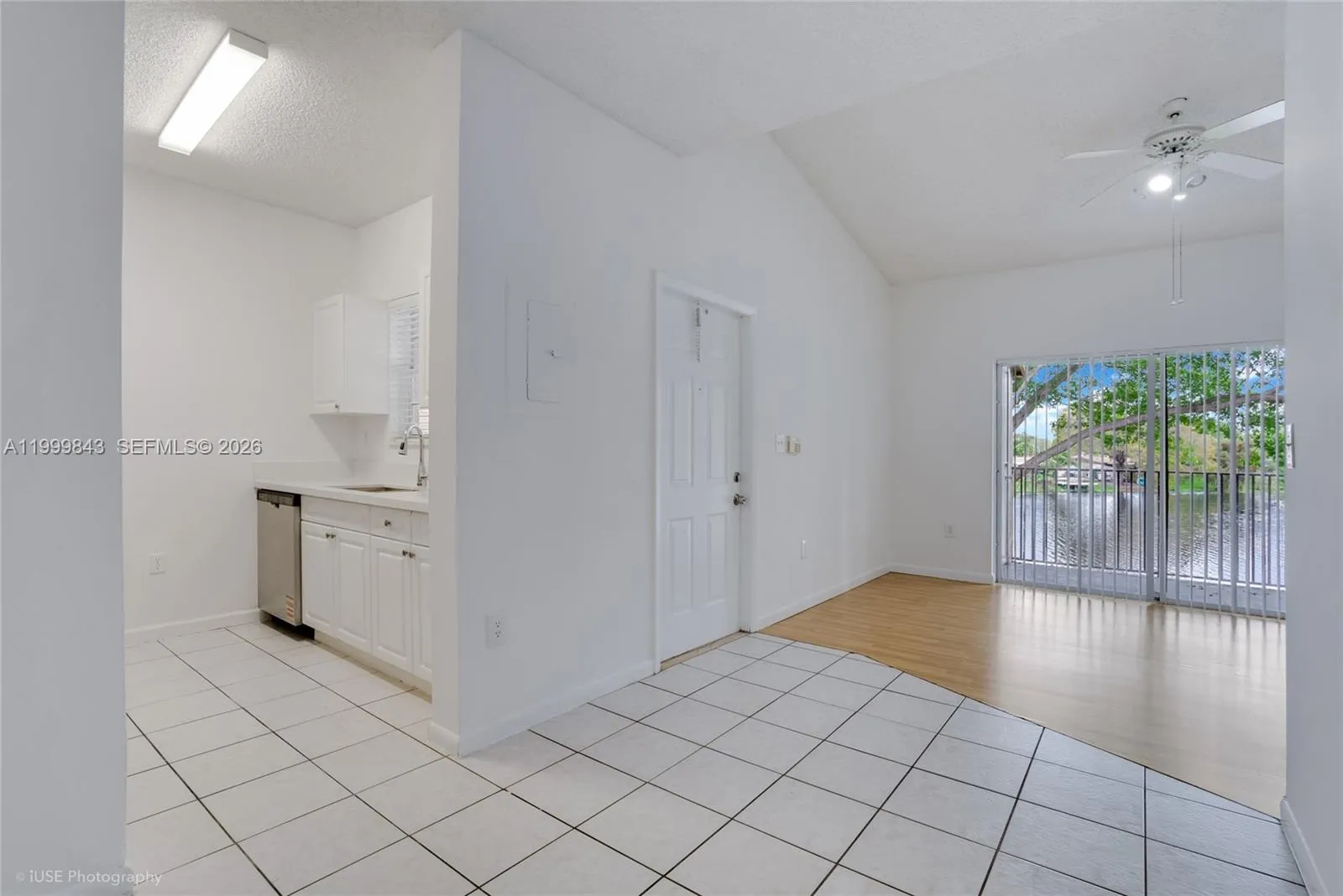 1851 Nw 96th Ter 6k, Pembroke Pines, Florida 33024, Pembroke Pines, Florida 33024, 1 Bedroom Bedrooms, ,1 BathroomBathrooms,Residential Lease,For Rent,1851 Nw 96th Ter 6k, Pembroke Pines, Florida 33024,A11999843