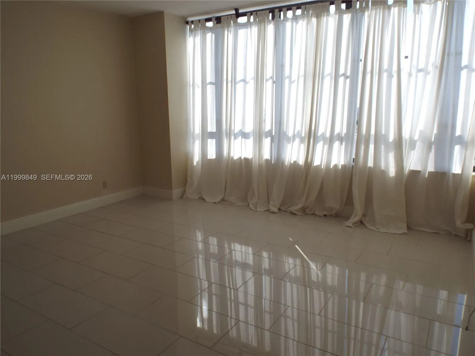 500 Three Islands Blvd 711, Hallandale Beach, Flor, Hallandale Beach, Florida 33009, 2 Bedrooms Bedrooms, ,2 BathroomsBathrooms,Residential,For Sale,500 Three Islands Blvd 711, Hallandale Beach, Flor,A11999849