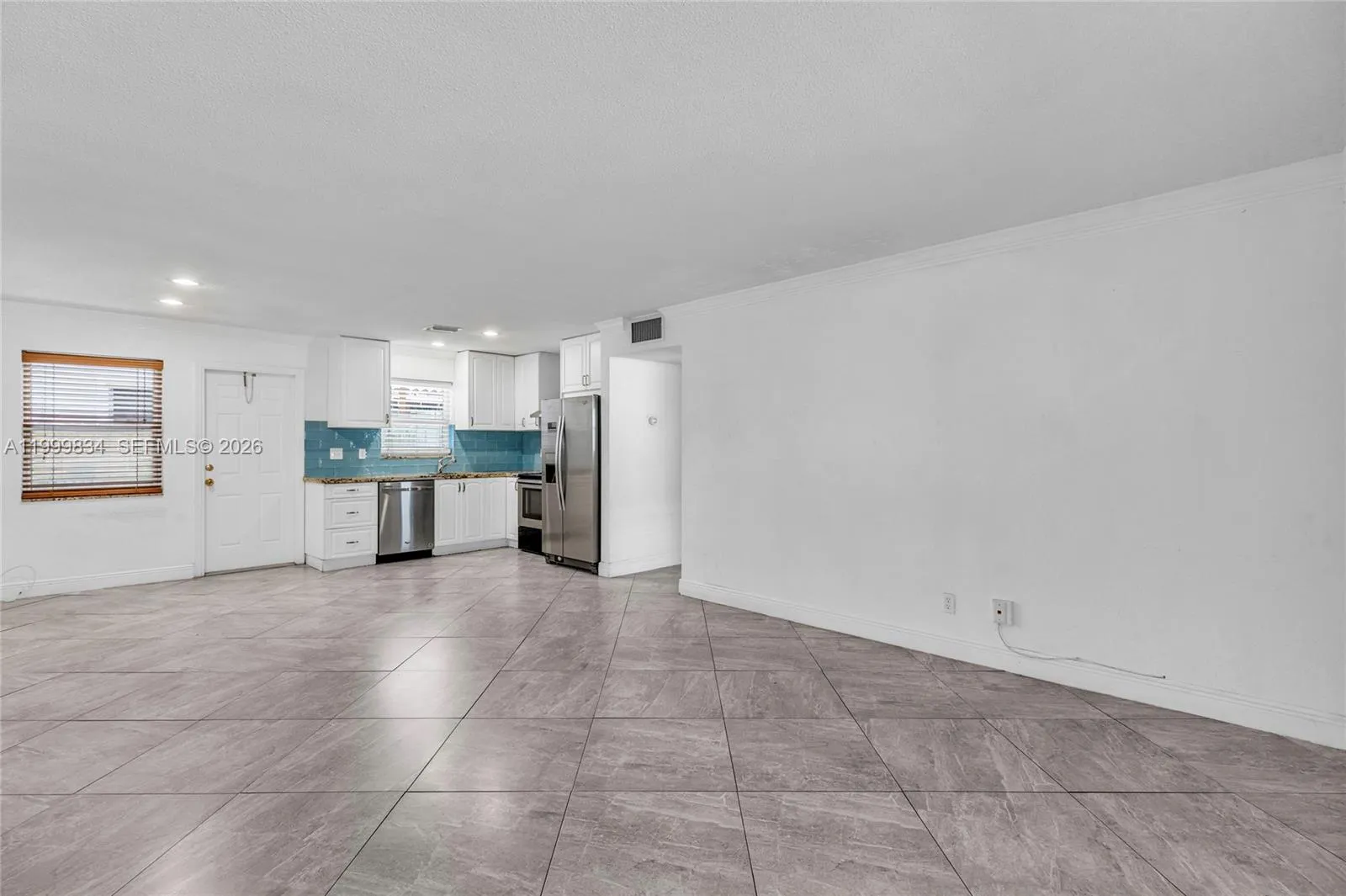 1722 Mayo St 103, Hollywood, Florida 33020, Hollywood, Florida 33020, 1 Bedroom Bedrooms, ,1 BathroomBathrooms,Residential,For Sale,1722 Mayo St 103, Hollywood, Florida 33020,A11999834