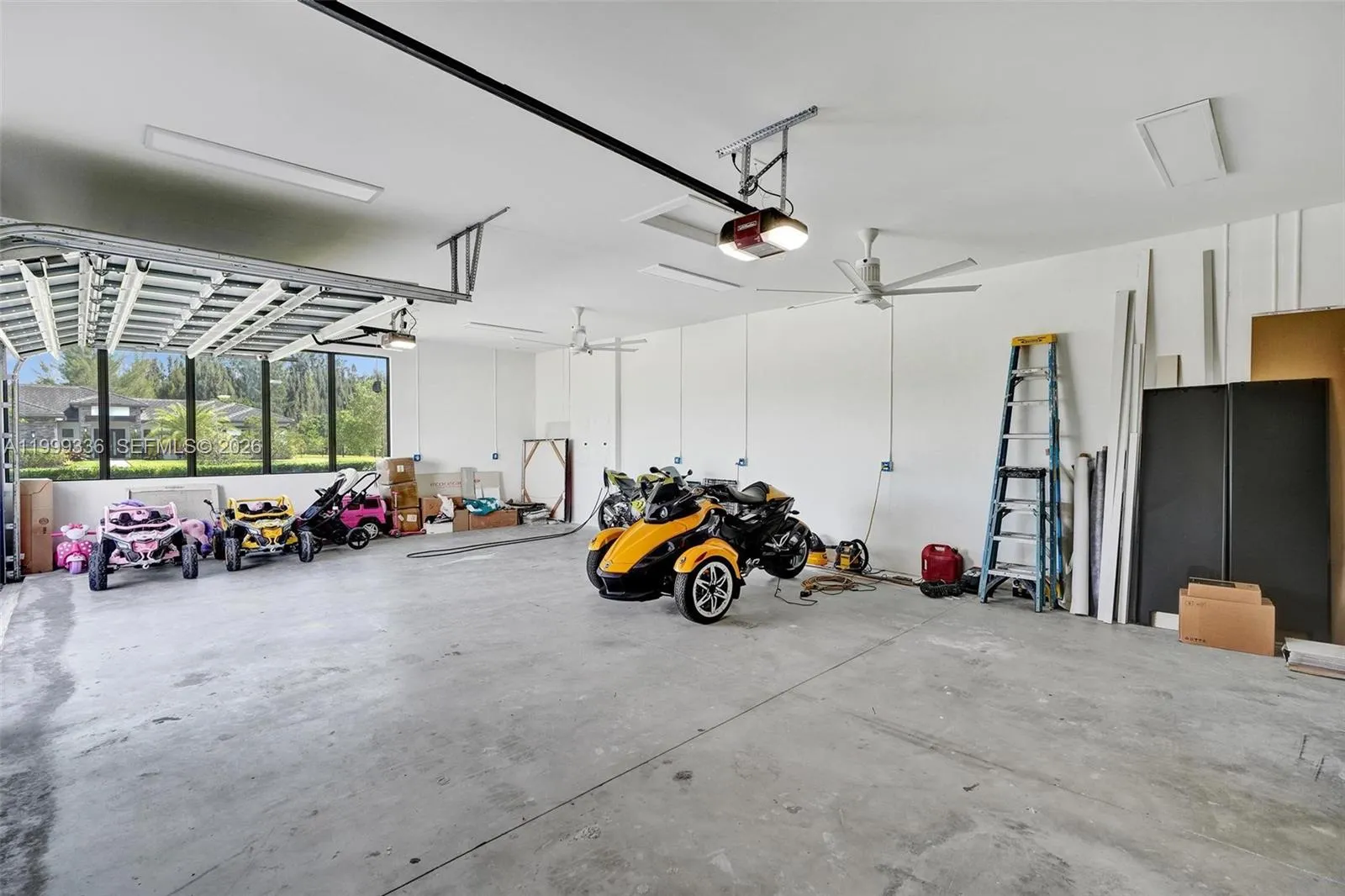 17811 Sw 58th St, Southwest Ranches, Florida 33331, Southwest Ranches, Florida 33331, 6 Bedrooms Bedrooms, ,8 BathroomsBathrooms,Residential,For Sale,17811 Sw 58th St, Southwest Ranches, Florida 33331,A11999336