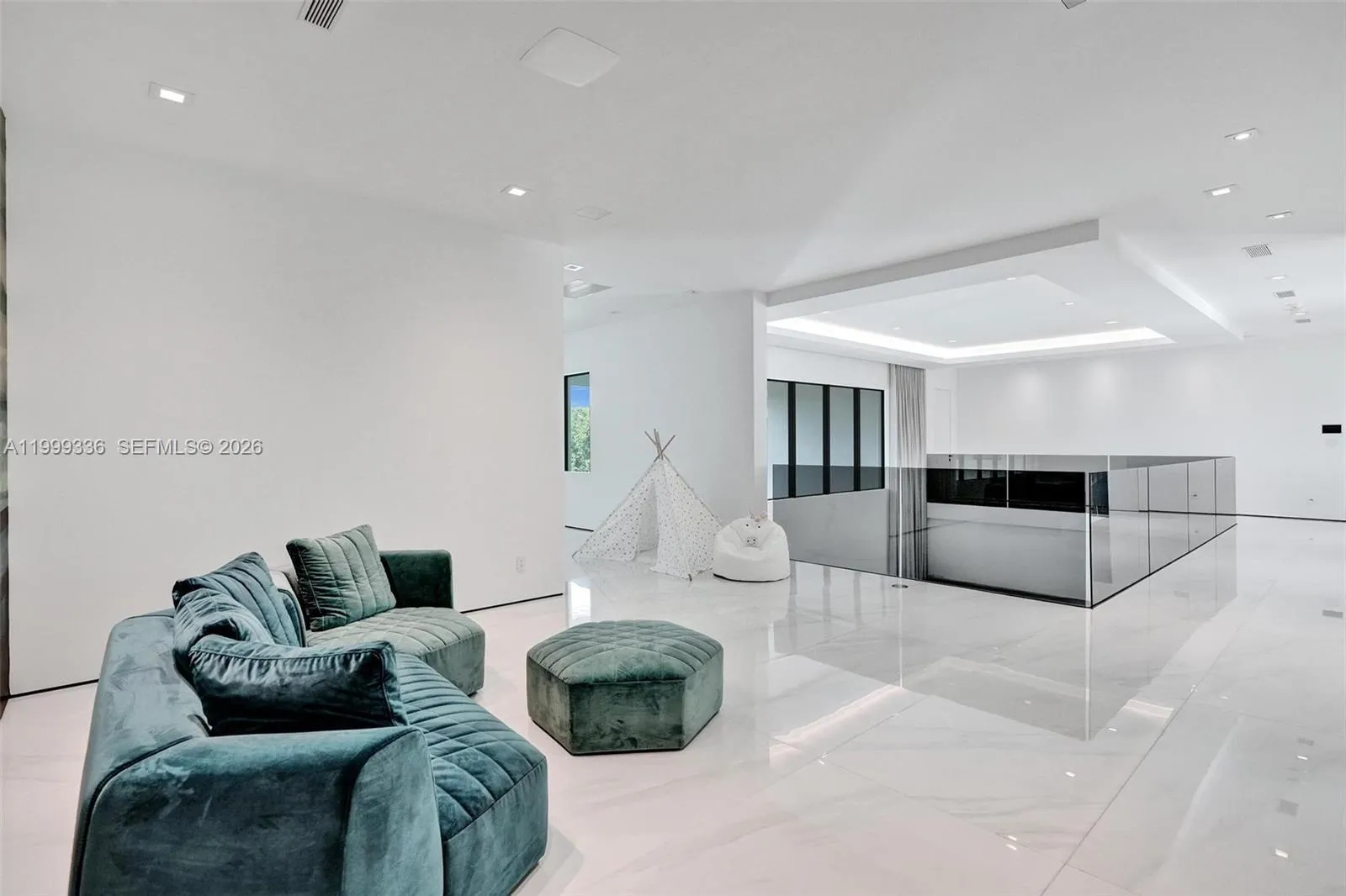 17811 Sw 58th St, Southwest Ranches, Florida 33331, Southwest Ranches, Florida 33331, 6 Bedrooms Bedrooms, ,8 BathroomsBathrooms,Residential,For Sale,17811 Sw 58th St, Southwest Ranches, Florida 33331,A11999336