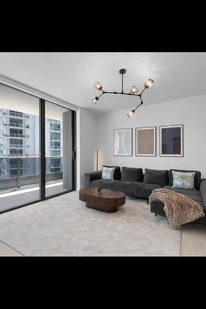 1000 Brickell Plz 2003, Miami, Florida 33131, Miami, Florida 33131, 1 Bedroom Bedrooms, ,1 BathroomBathrooms,Residential Lease,For Rent,1000 Brickell Plz 2003, Miami, Florida 33131,A11999777