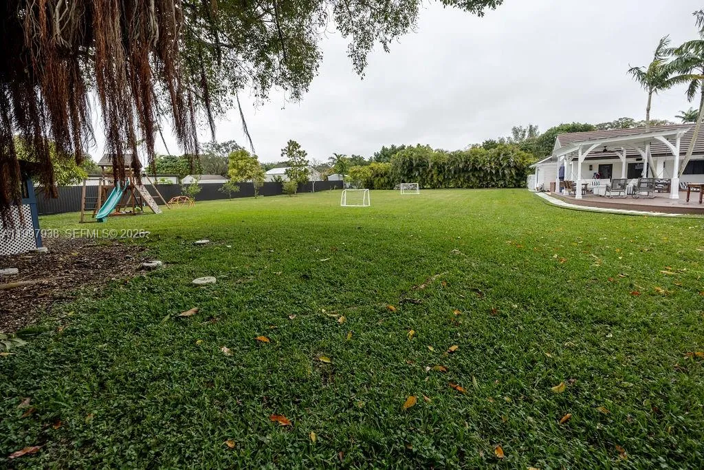 11301 Sw 95th St, Miami, Florida 33176, Miami, Florida 33176, 4 Bedrooms Bedrooms, ,3 BathroomsBathrooms,Residential,For Sale,11301 Sw 95th St, Miami, Florida 33176,A11997938