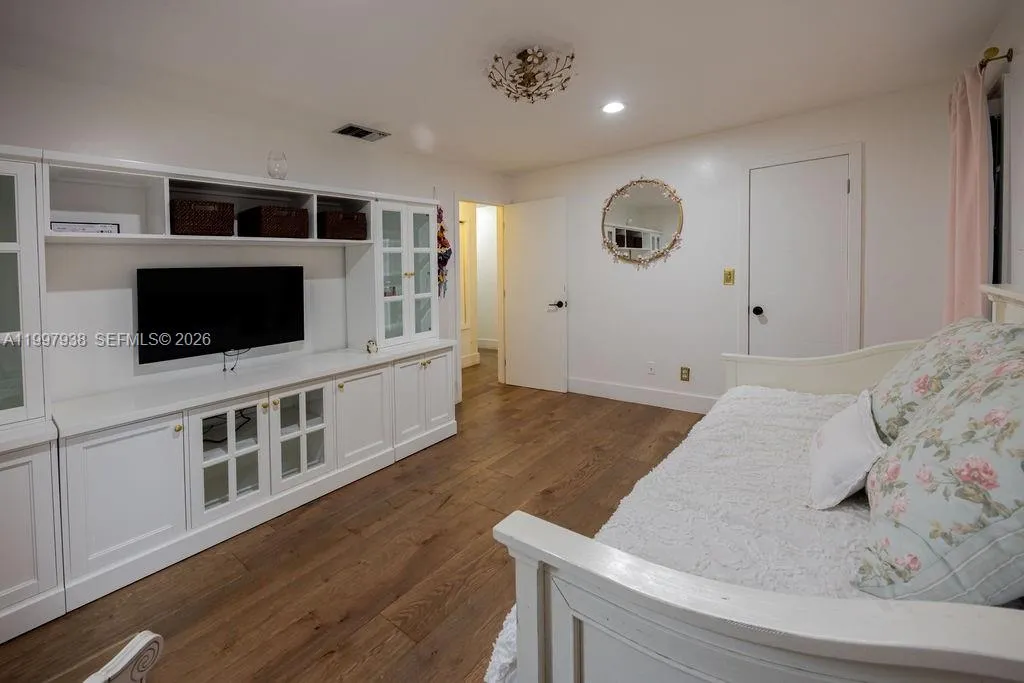 11301 Sw 95th St, Miami, Florida 33176, Miami, Florida 33176, 4 Bedrooms Bedrooms, ,3 BathroomsBathrooms,Residential,For Sale,11301 Sw 95th St, Miami, Florida 33176,A11997938