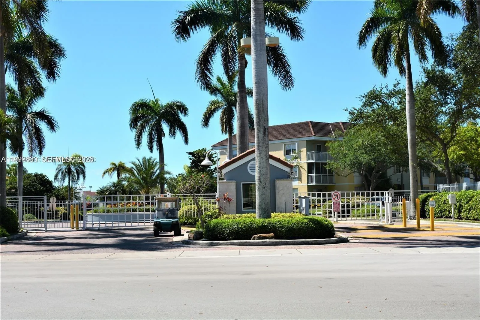 8590 Sw 212th St 203, Cutler Bay, Florida 33189, Cutler Bay, Florida 33189, 2 Bedrooms Bedrooms, ,2 BathroomsBathrooms,Residential Lease,For Rent,8590 Sw 212th St 203, Cutler Bay, Florida 33189,A11999860
