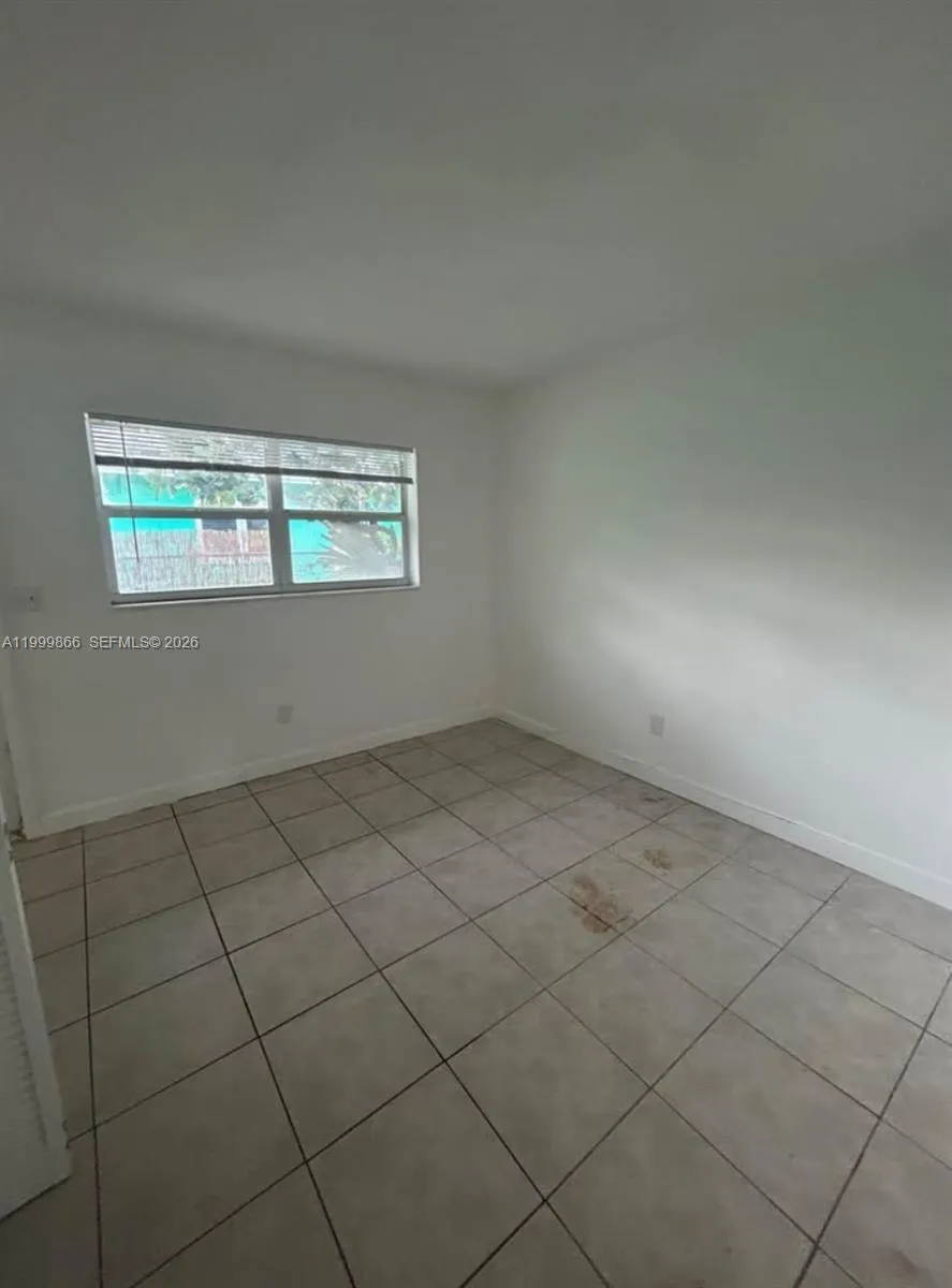 1119 Ne 15th St 6, Fort Lauderdale, Florida 33304, Fort Lauderdale, Florida 33304, 1 Bedroom Bedrooms, ,1 BathroomBathrooms,Residential Lease,For Rent,1119 Ne 15th St 6, Fort Lauderdale, Florida 33304,A11999866
