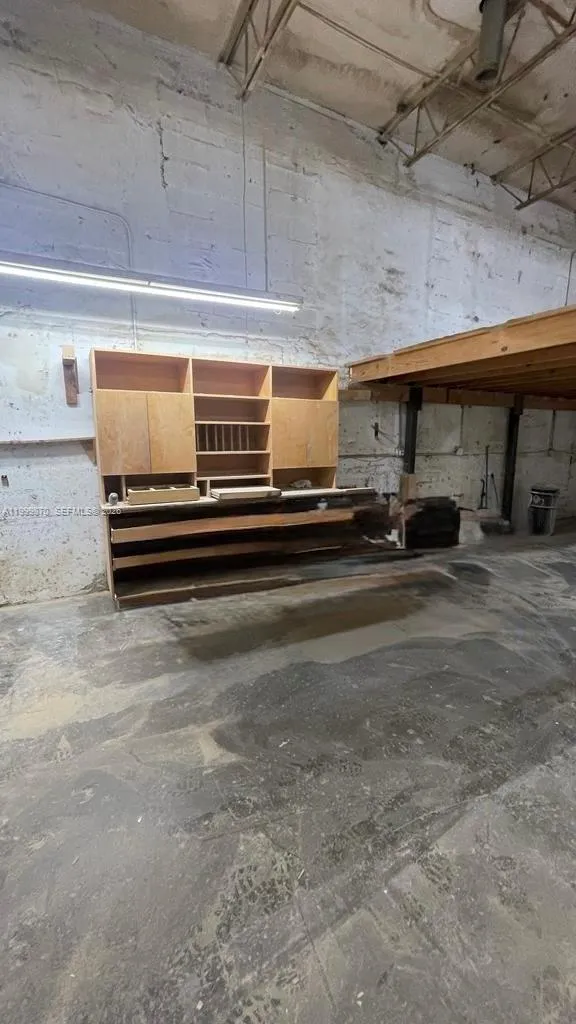 1071 E 16th St, Hialeah, Florida 33010, Hialeah, Florida 33010, ,Commercial Lease,For Rent,1071 E 16th St, Hialeah, Florida 33010,A11999870