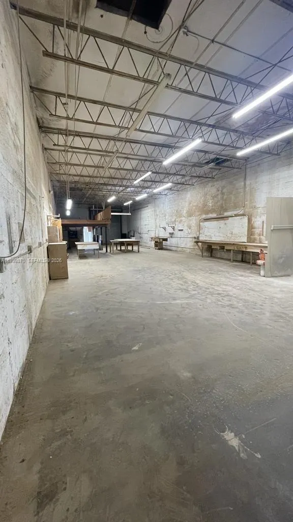1071 E 16th St, Hialeah, Florida 33010, Hialeah, Florida 33010, ,Commercial Lease,For Rent,1071 E 16th St, Hialeah, Florida 33010,A11999870