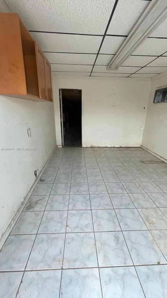 1071 E 16th St, Hialeah, Florida 33010, Hialeah, Florida 33010, ,Commercial Lease,For Rent,1071 E 16th St, Hialeah, Florida 33010,A11999870