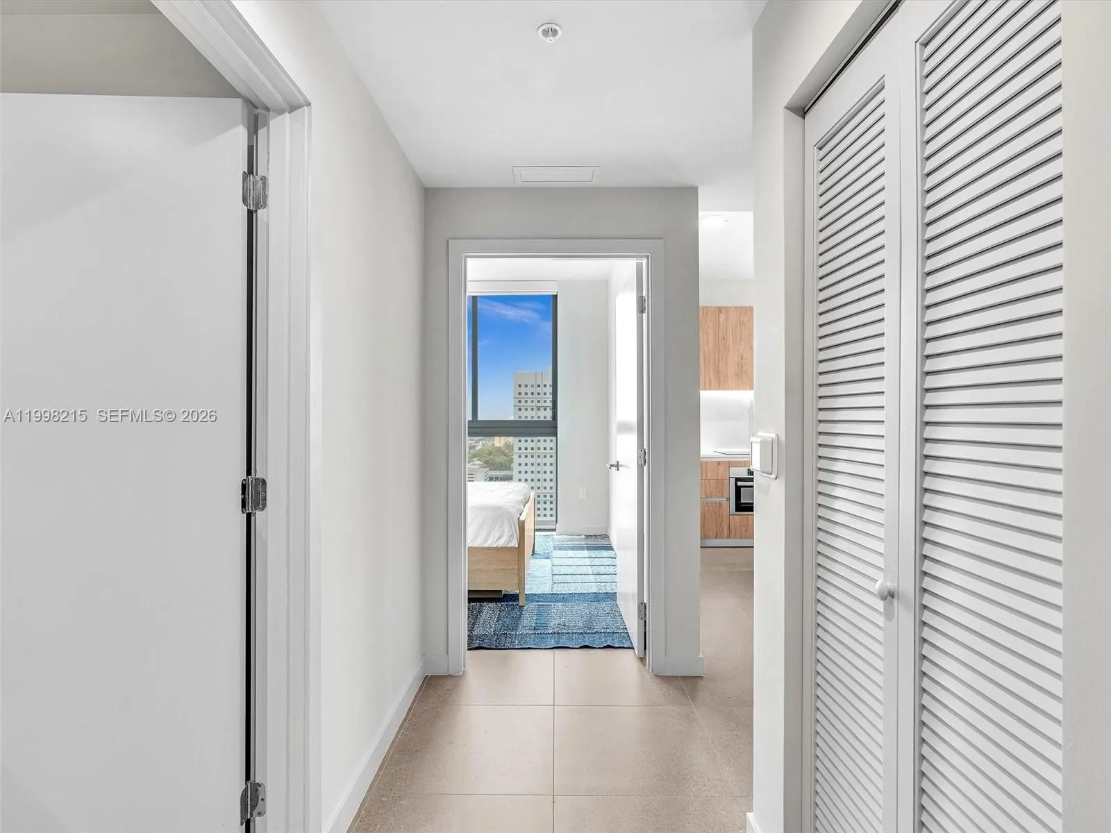11 Ne 6th Street 2214, Miami, Florida 33132, Miami, Florida 33132, 2 Bedrooms Bedrooms, ,2 BathroomsBathrooms,Residential,For Sale,11 Ne 6th Street 2214, Miami, Florida 33132,A11998215