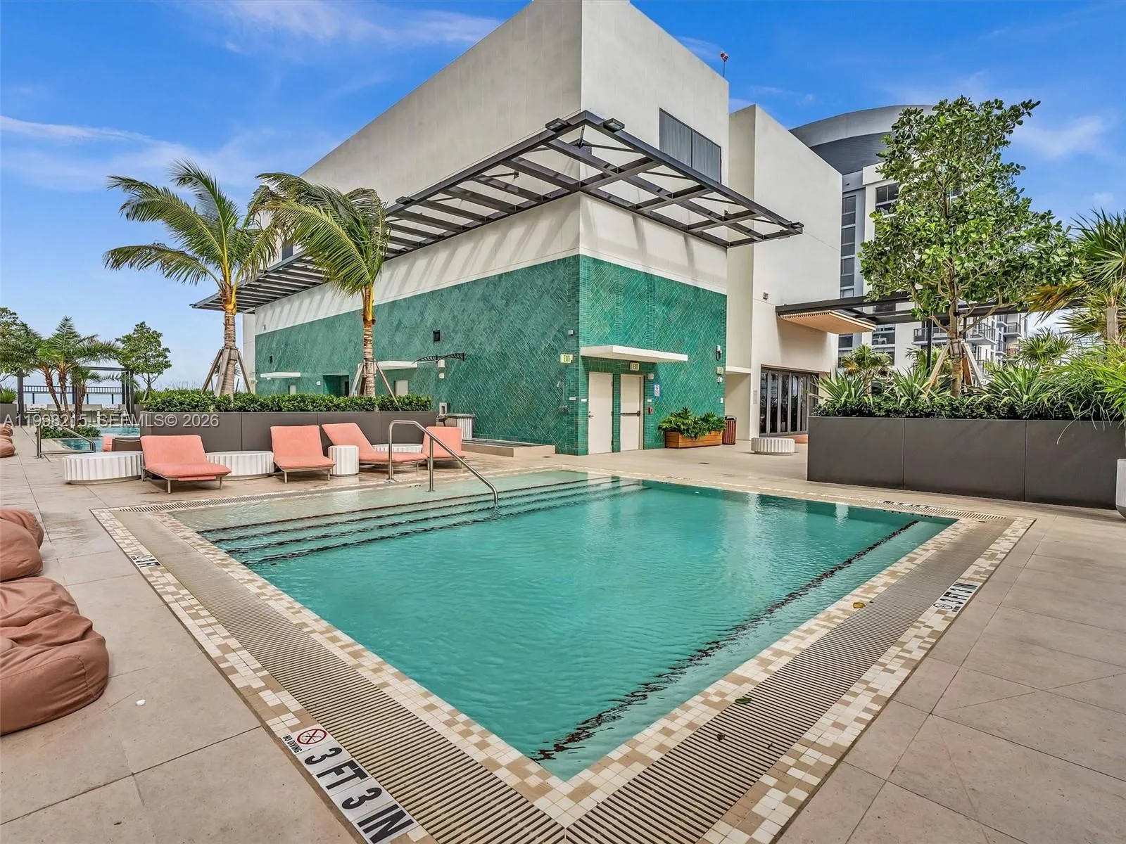 11 Ne 6th Street 2214, Miami, Florida 33132, Miami, Florida 33132, 2 Bedrooms Bedrooms, ,2 BathroomsBathrooms,Residential,For Sale,11 Ne 6th Street 2214, Miami, Florida 33132,A11998215