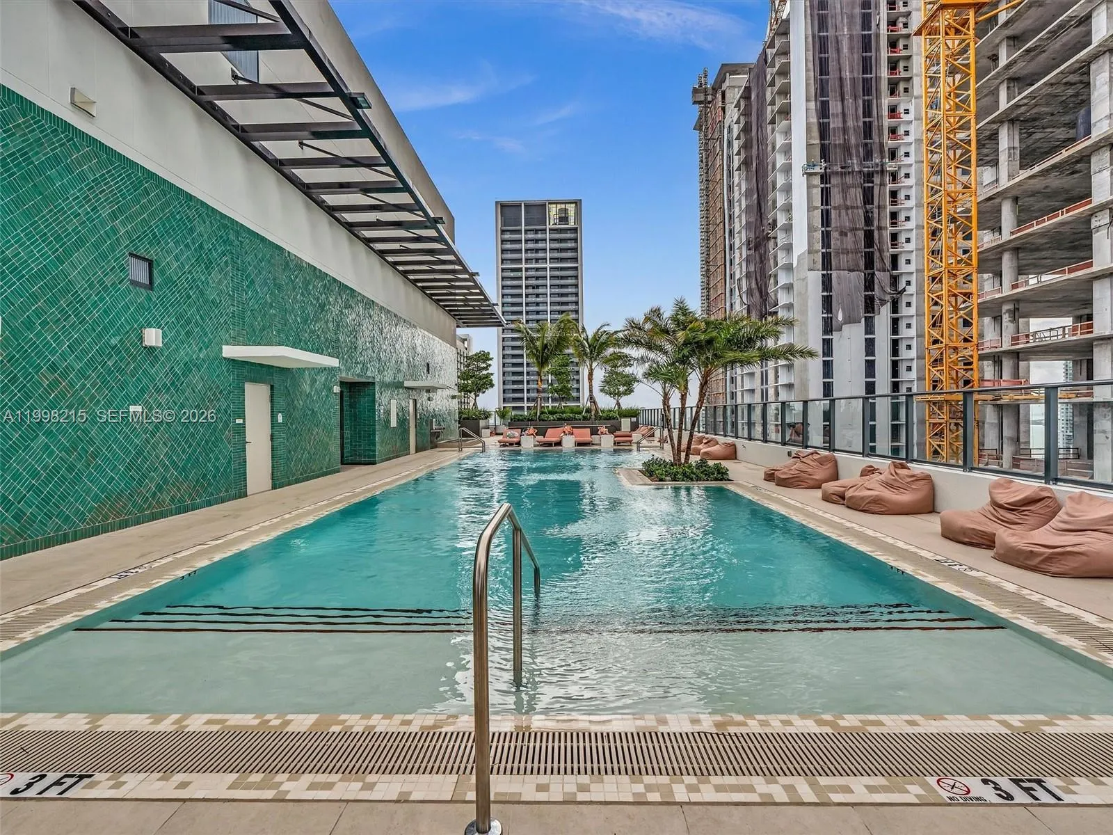 11 Ne 6th Street 2214, Miami, Florida 33132, Miami, Florida 33132, 2 Bedrooms Bedrooms, ,2 BathroomsBathrooms,Residential,For Sale,11 Ne 6th Street 2214, Miami, Florida 33132,A11998215