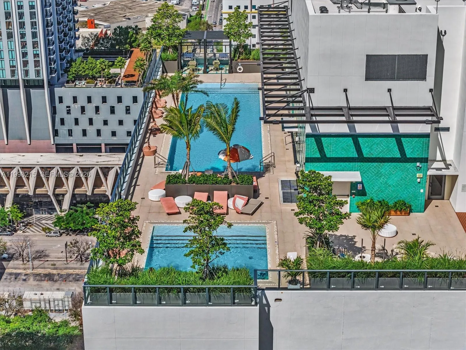 11 Ne 6th Street 2214, Miami, Florida 33132, Miami, Florida 33132, 2 Bedrooms Bedrooms, ,2 BathroomsBathrooms,Residential,For Sale,11 Ne 6th Street 2214, Miami, Florida 33132,A11998215