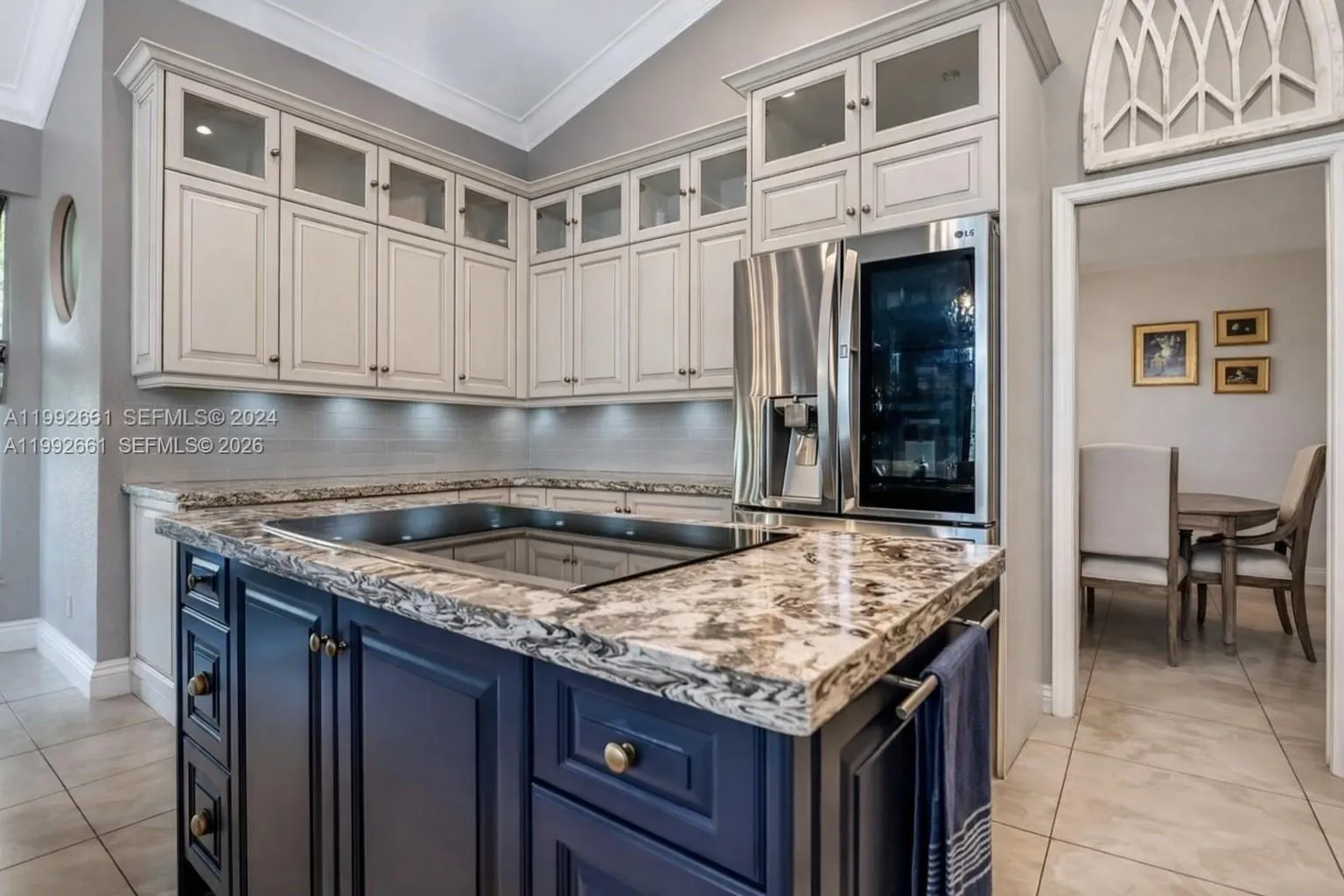 343 Coconut Cir, Weston, Florida 33326, Weston, Florida 33326, 5 Bedrooms Bedrooms, ,4 BathroomsBathrooms,Residential,For Sale,343 Coconut Cir, Weston, Florida 33326,A11992661