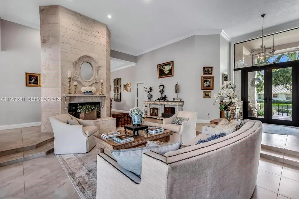 343 Coconut Cir, Weston, Florida 33326, Weston, Florida 33326, 5 Bedrooms Bedrooms, ,4 BathroomsBathrooms,Residential,For Sale,343 Coconut Cir, Weston, Florida 33326,A11992661