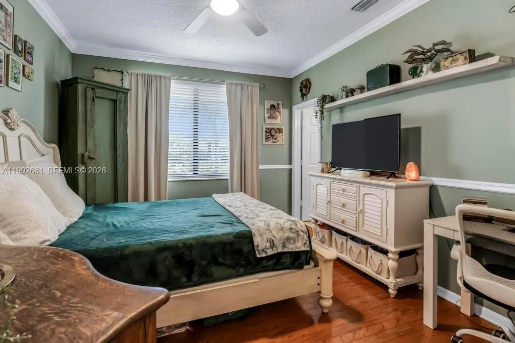 343 Coconut Cir, Weston, Florida 33326, Weston, Florida 33326, 5 Bedrooms Bedrooms, ,4 BathroomsBathrooms,Residential,For Sale,343 Coconut Cir, Weston, Florida 33326,A11992661