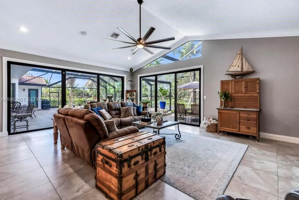 343 Coconut Cir, Weston, Florida 33326, Weston, Florida 33326, 5 Bedrooms Bedrooms, ,4 BathroomsBathrooms,Residential,For Sale,343 Coconut Cir, Weston, Florida 33326,A11992661